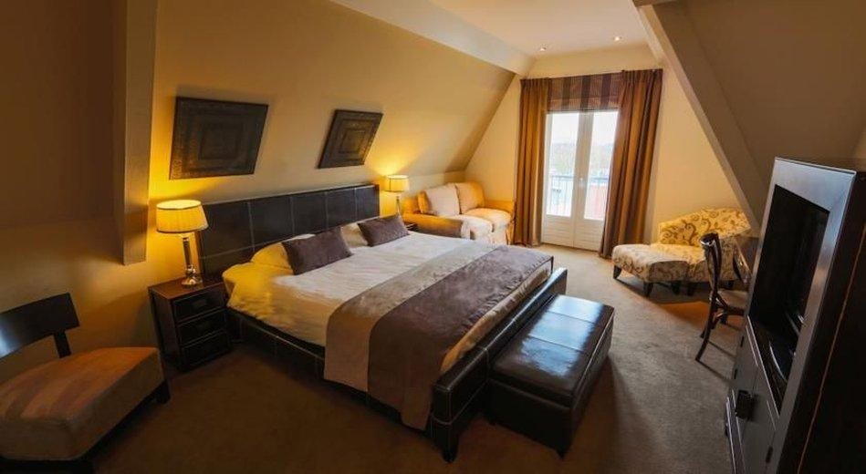Hotel Chariot 3