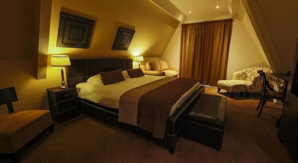 Hotel Chariot 6
