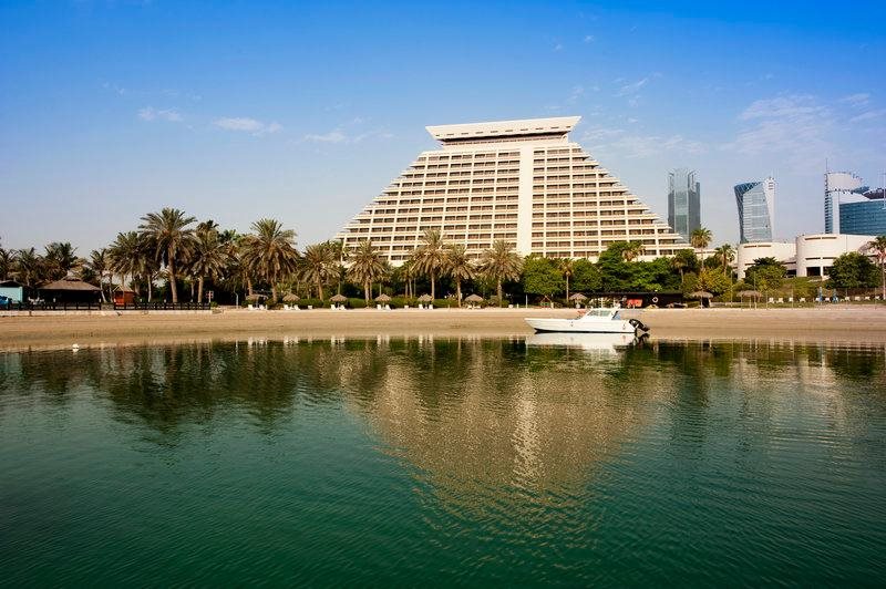 Sheraton Grand Doha Resort & Convention Hotel 1