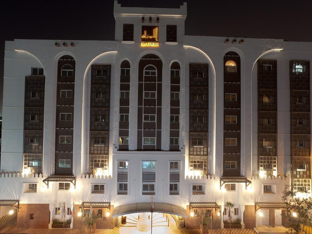 Al Liwan Suites Hotel 1