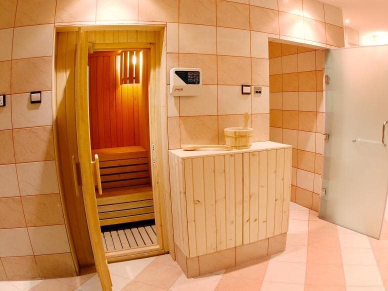 Al Liwan Suites Hotel 18