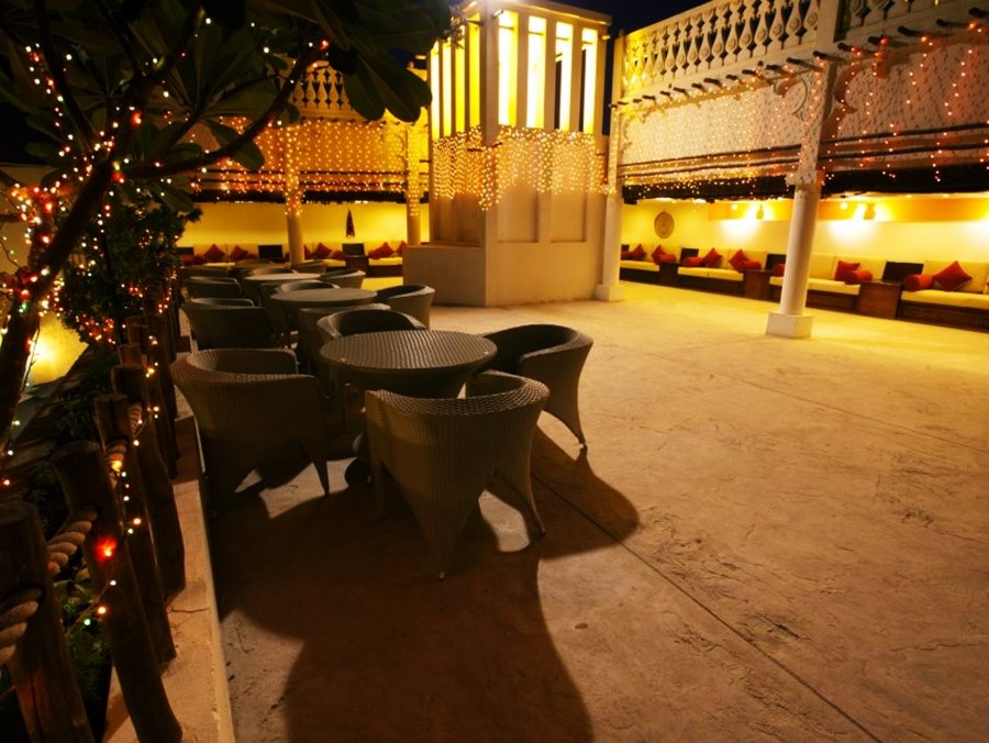Al Liwan Suites Hotel 19