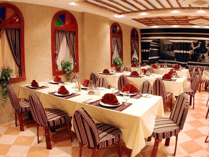 Al Liwan Suites Hotel 20