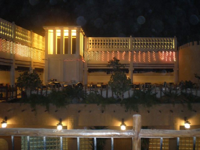 Al Liwan Suites Hotel 5