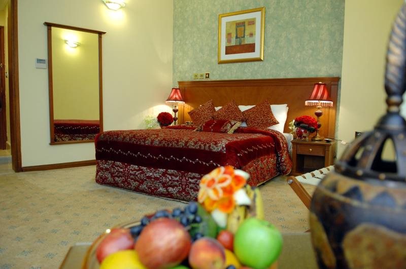 Royal Qatar Hotel 17