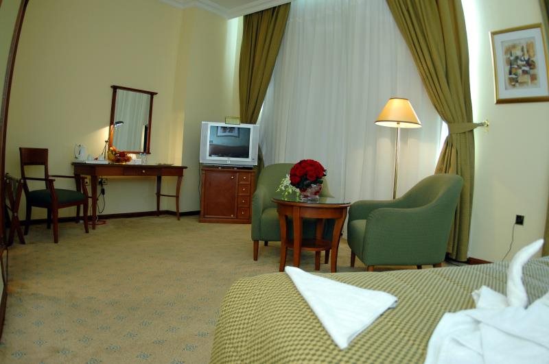 Royal Qatar Hotel 21