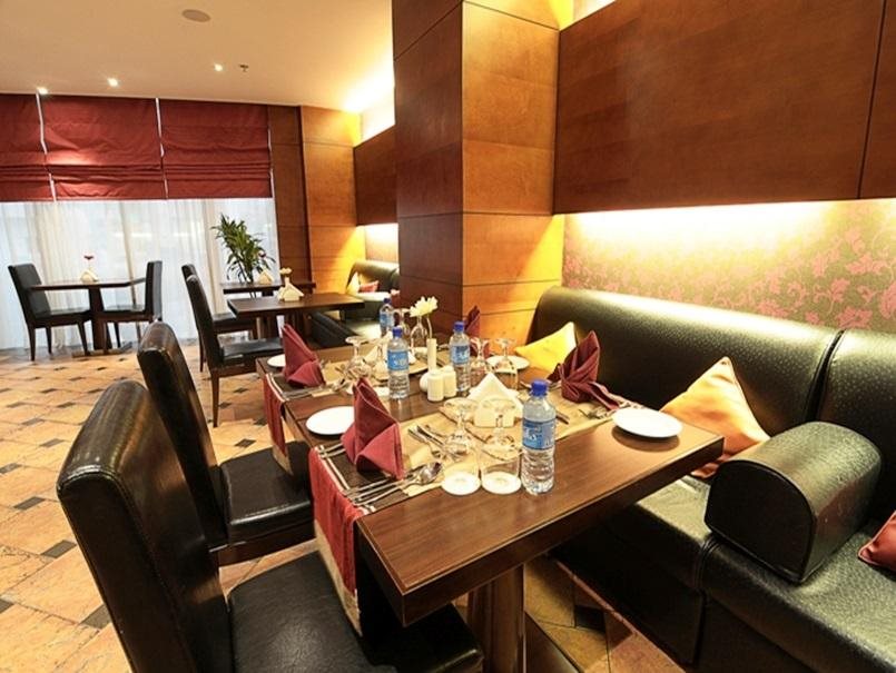 Corp Executive Hotel Doha Suites 19