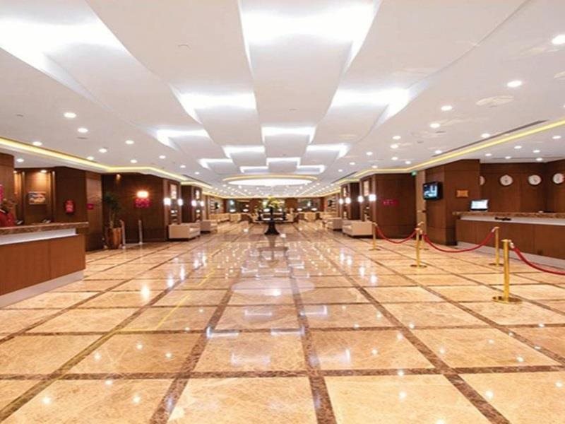 Crowne Plaza Madinah 10