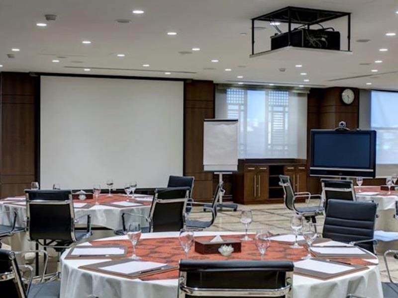 Crowne Plaza Madinah 15