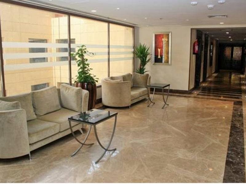 Crowne Plaza Madinah 9