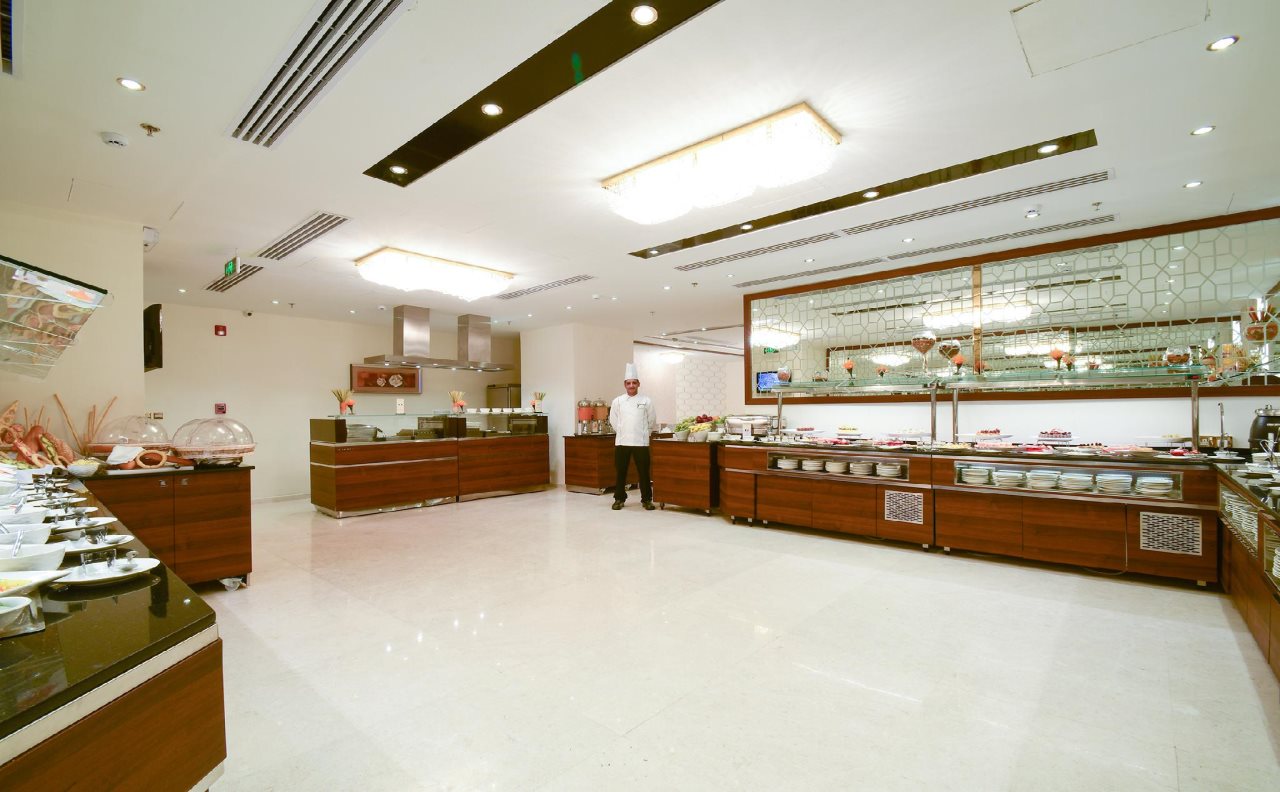 Golden Tulip Al Zahabi 21