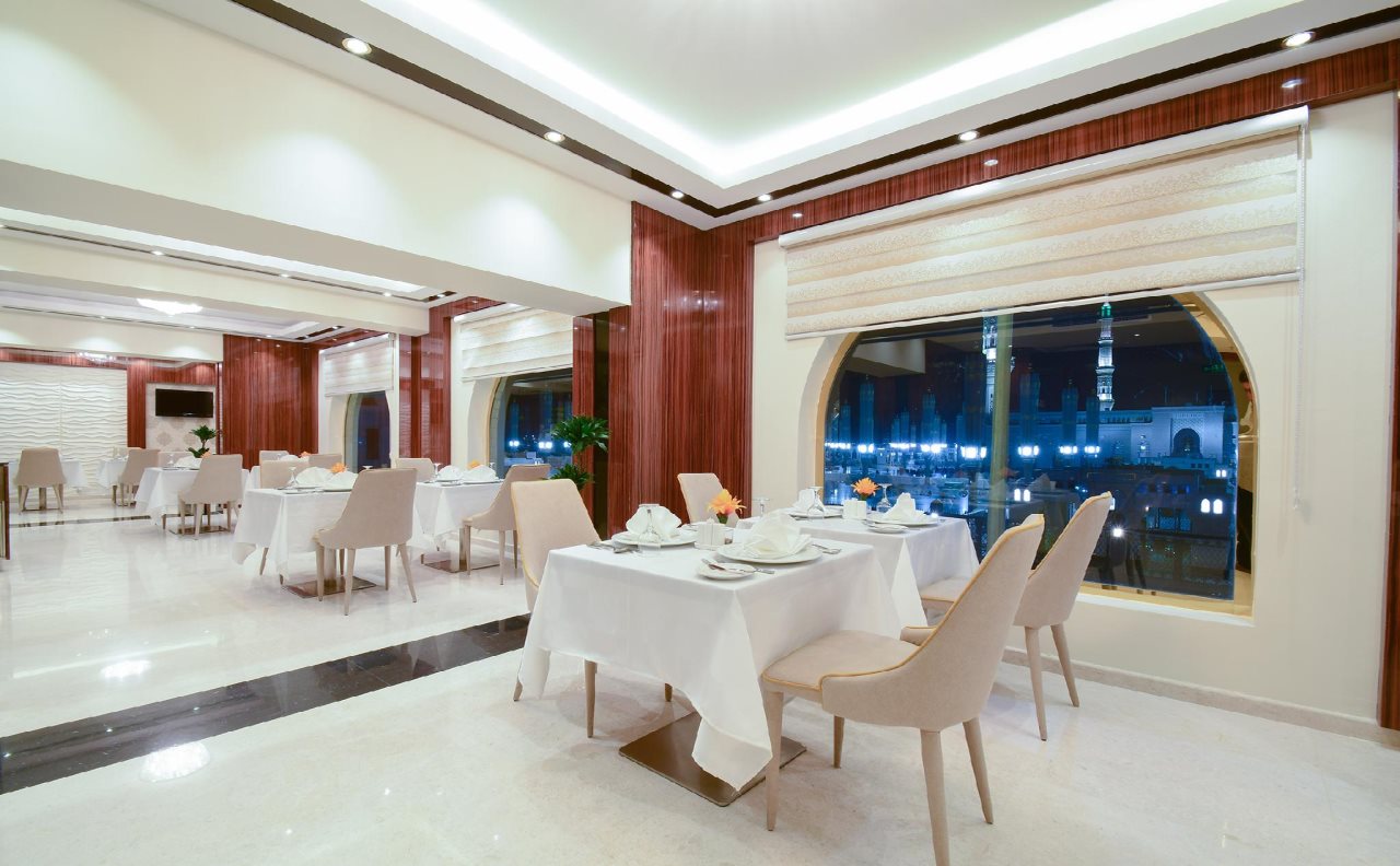 Golden Tulip Al Zahabi 5