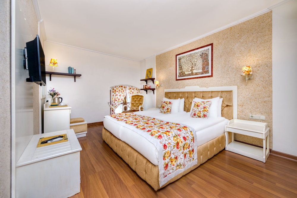 Adalya Port Hotel 12
