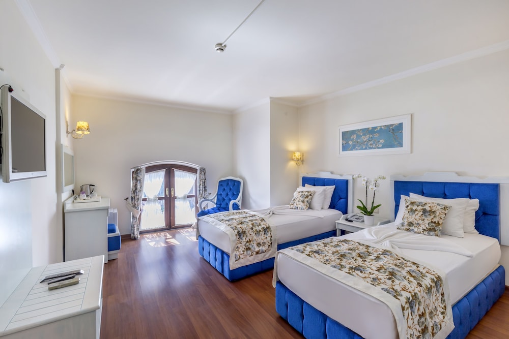 Adalya Port Hotel 8