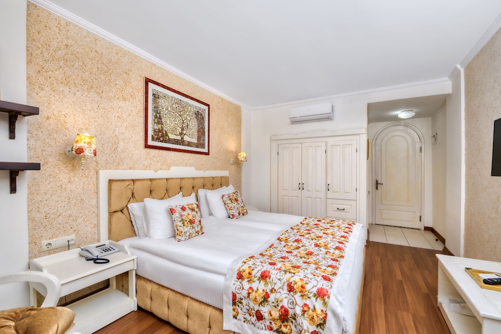 Adalya Port Hotel 13