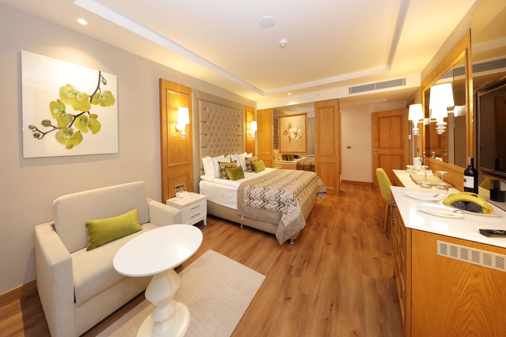Sueno Hotels Deluxe Belek 11