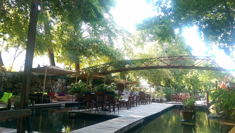 Arikanda Rivergarden Hotel 7