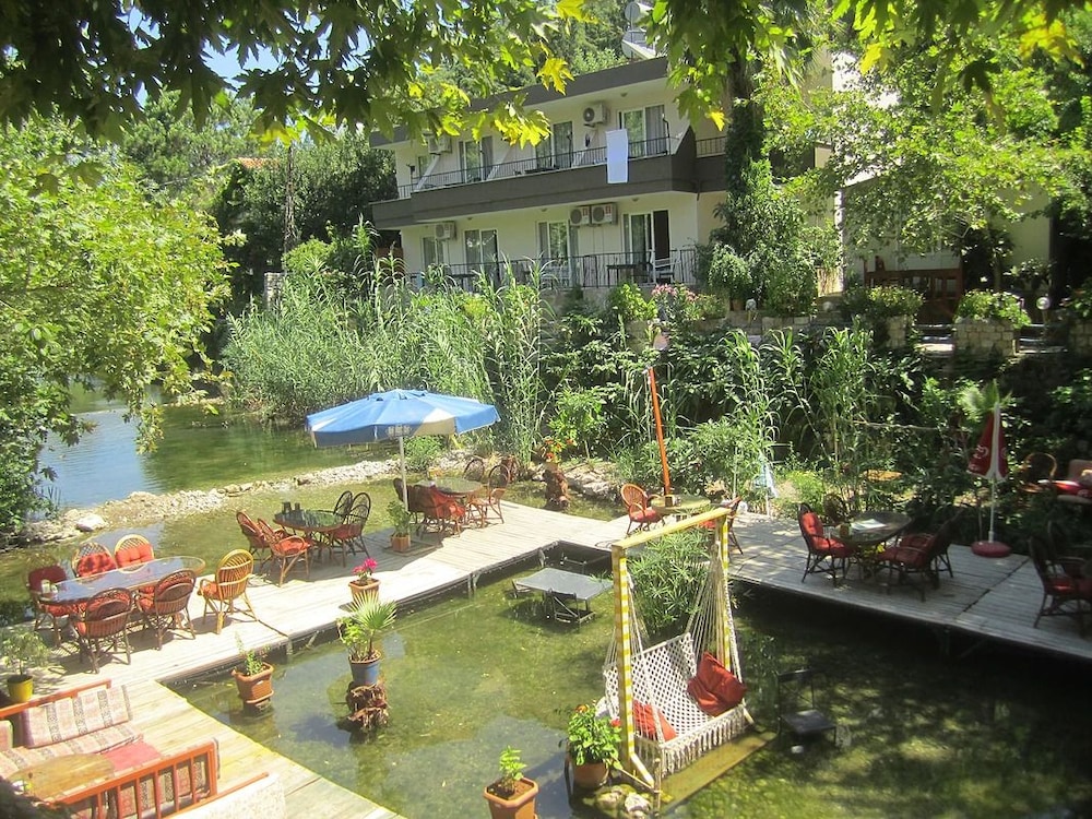 Arikanda Rivergarden Hotel 11