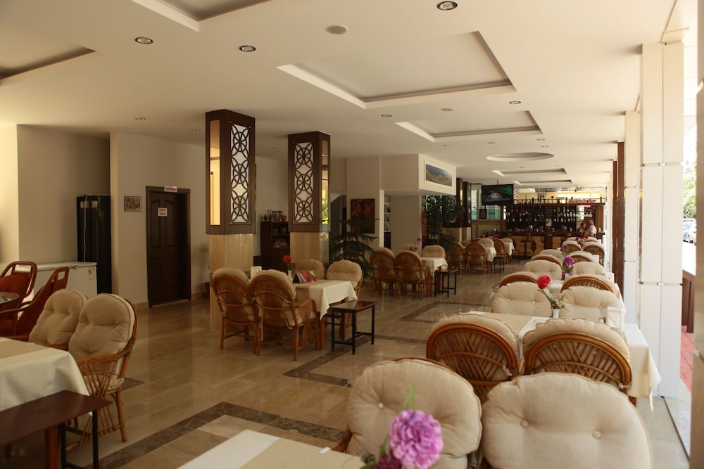Saray Apart Otel 3