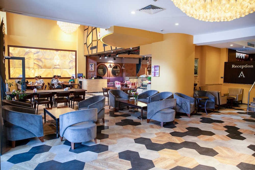 Grand Aras Hotel & Suites 3