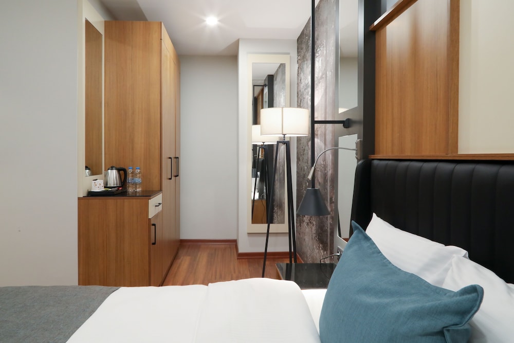 Expoist Hotel 10