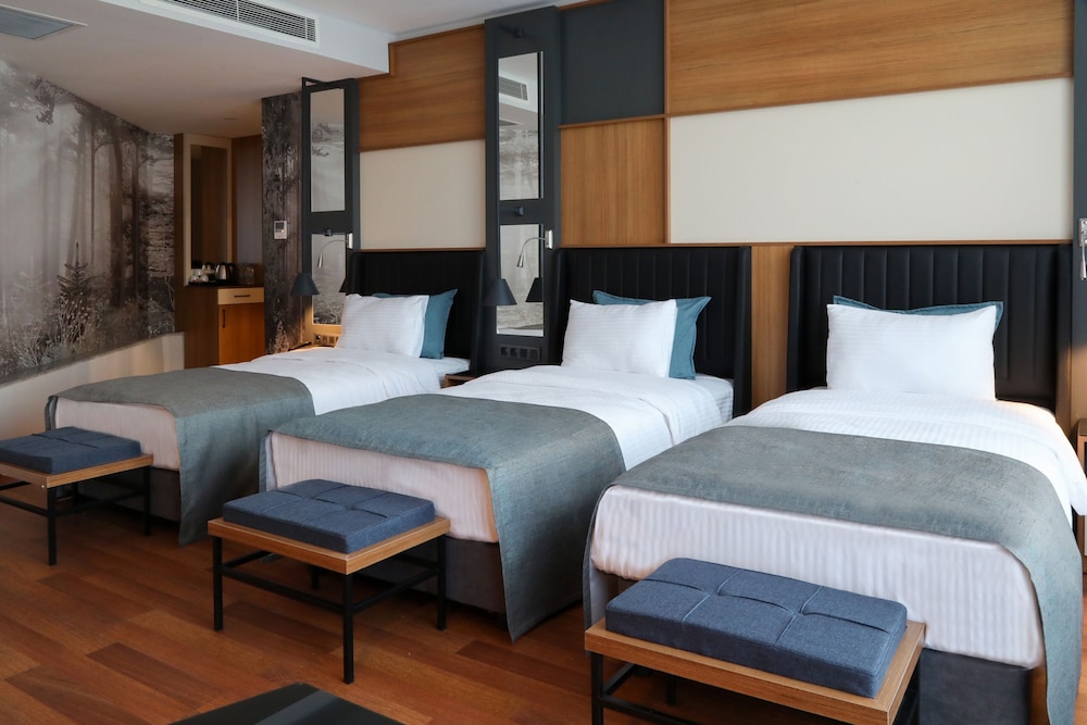 Expoist Hotel 23