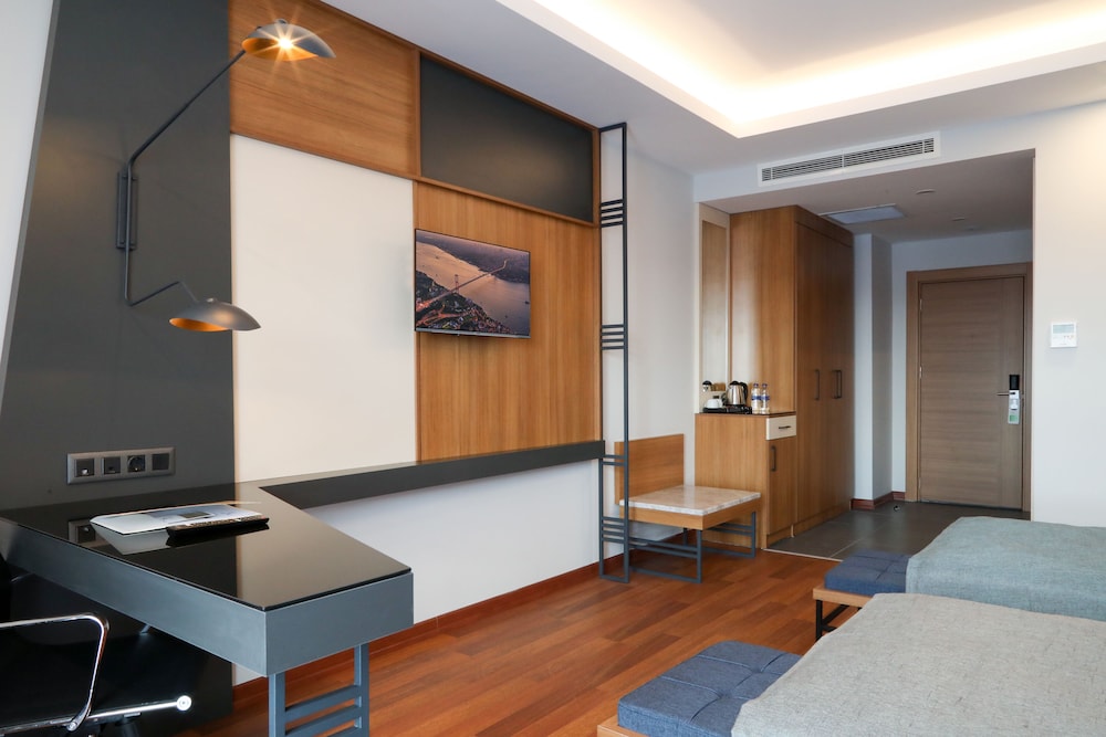Expoist Hotel 24