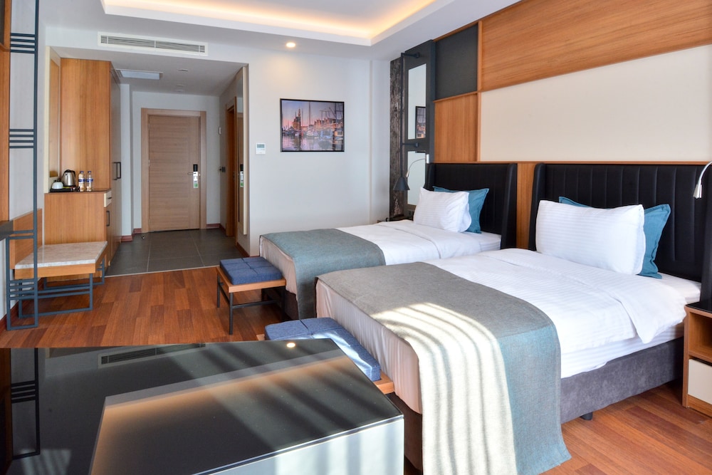 Expoist Hotel 5