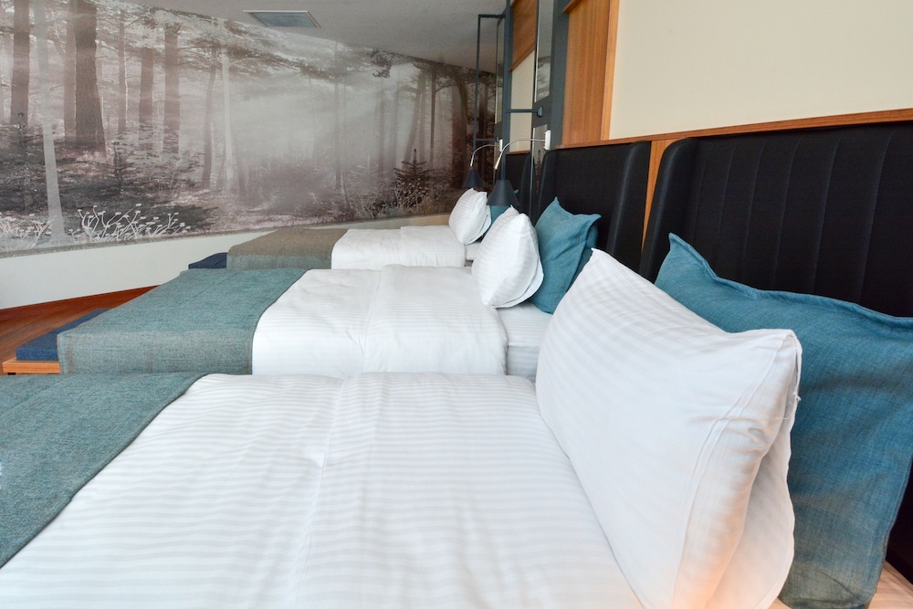 Expoist Hotel 12
