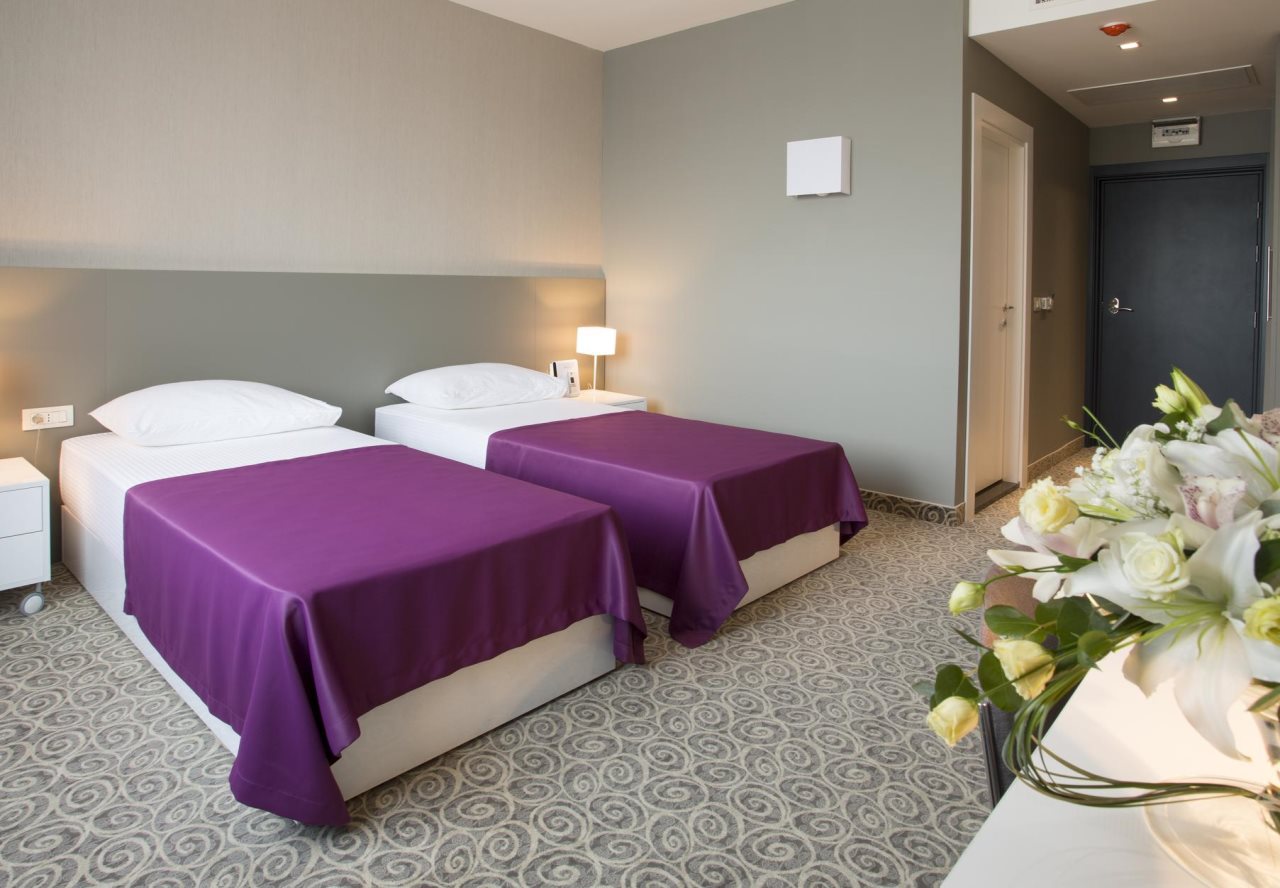 Radisson RED Belgrade 12