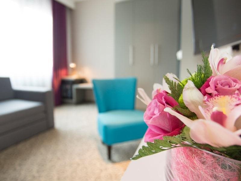 Radisson RED Belgrade 13