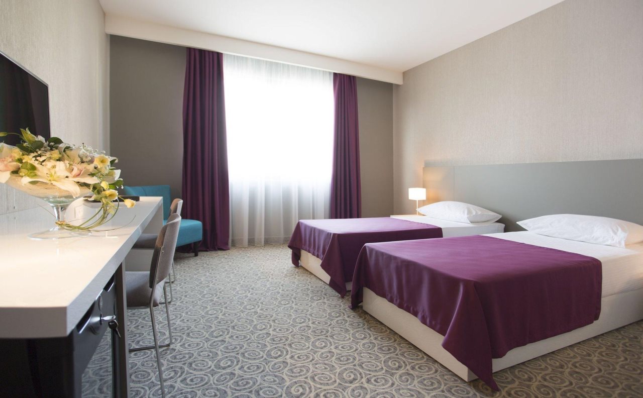 Radisson RED Belgrade 24