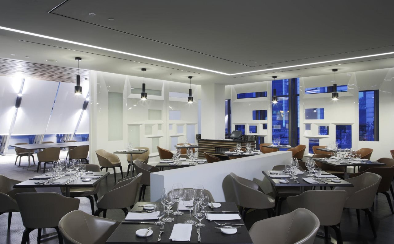 Crowne Plaza Belgrade 8