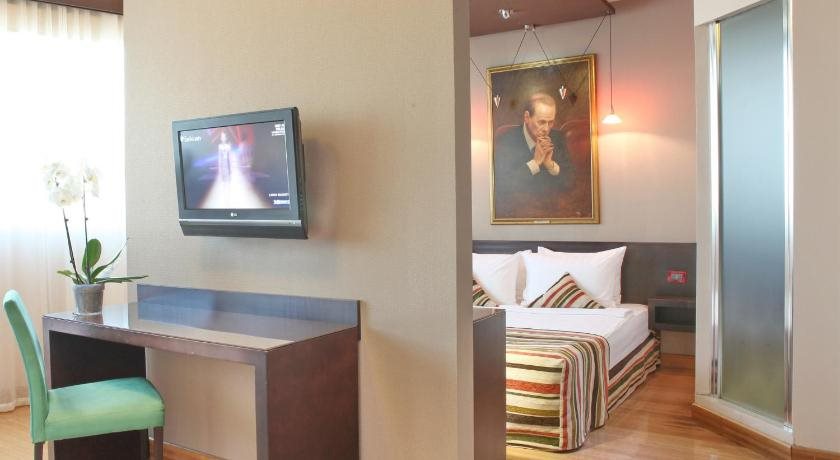Designhotel Mr President Belgrad 21