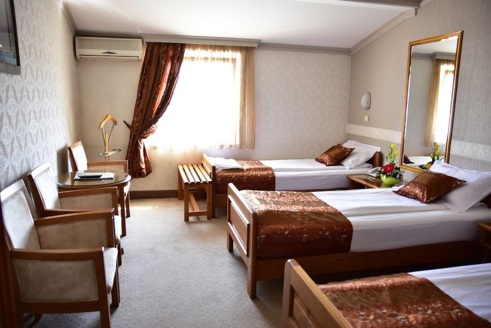 Garni Hotel Lav 10