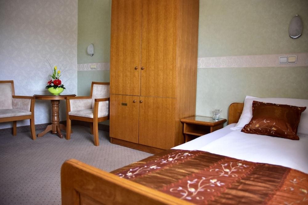 Garni Hotel Lav 16