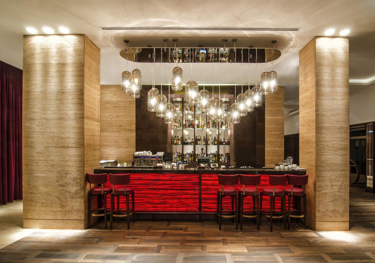Metropol Palace 19