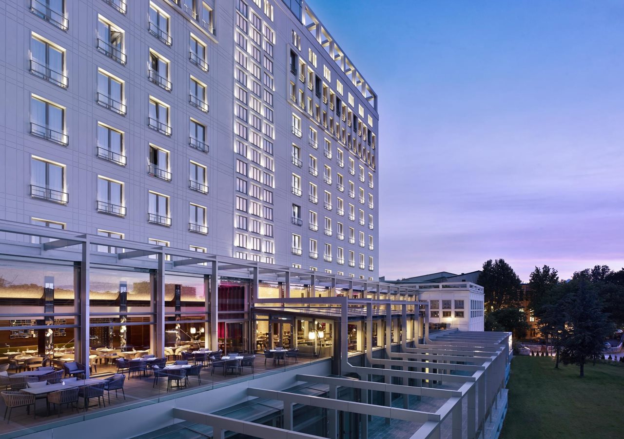 Metropol Palace 4