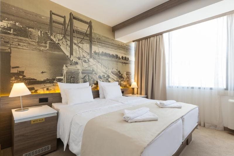 Royal Inn Hotel 14