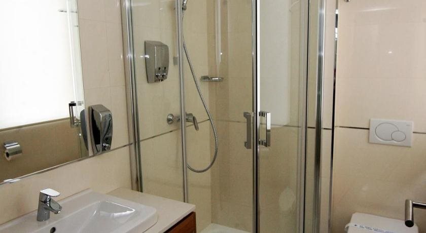 Hotel Srbija Garden 5