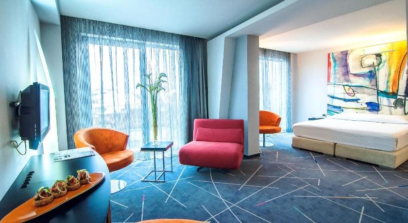 Golden Tulip Zira Belgrade 15