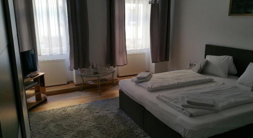 Marien-Hof Appartment Hotel 14