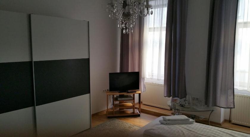 Marien-Hof Appartment Hotel 4