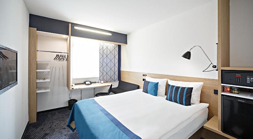 BonHotel 10