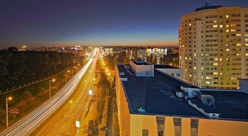 BonHotel 23