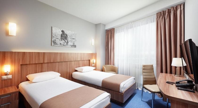 Slavyanskaya Hotel 7