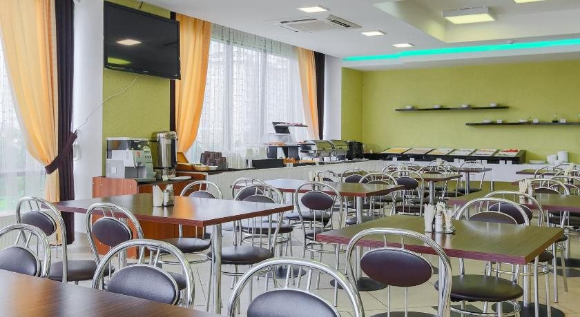Sport Time Hotel 13