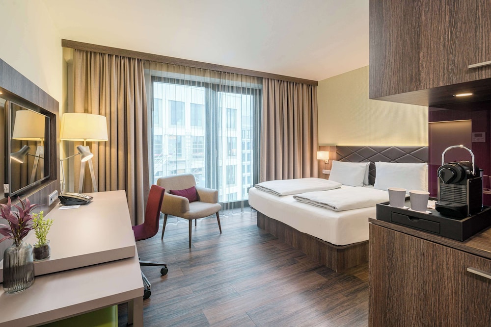 Best Western Hotel Airport Frankfurt 8