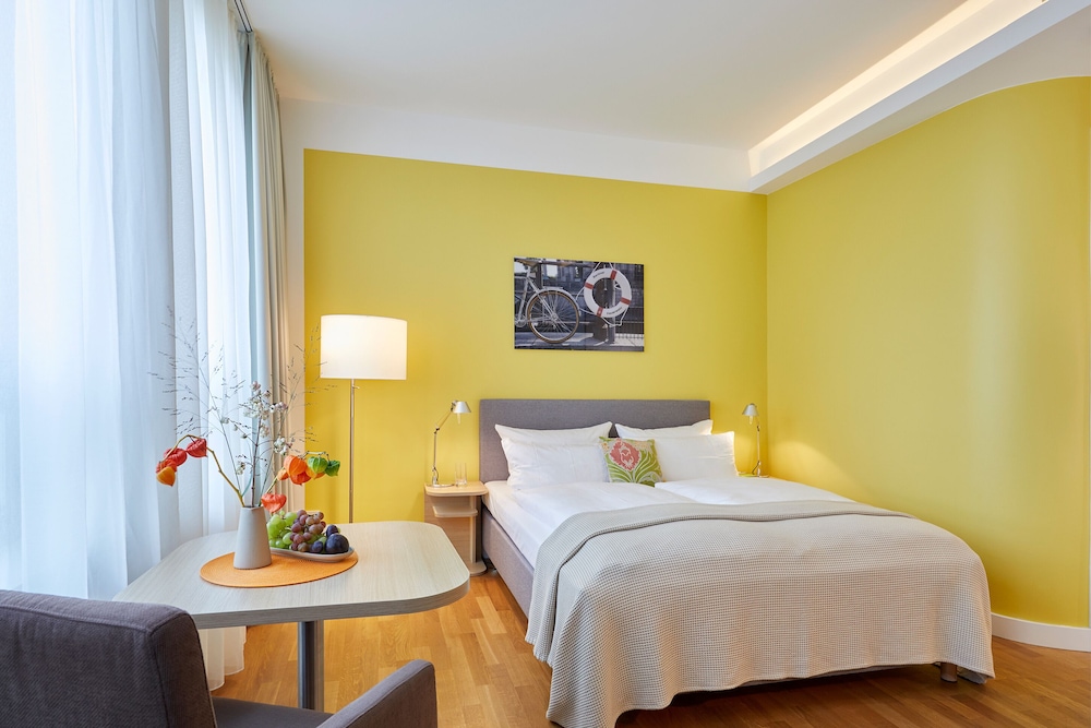 FLOTTWELL BERLIN Hotel 3