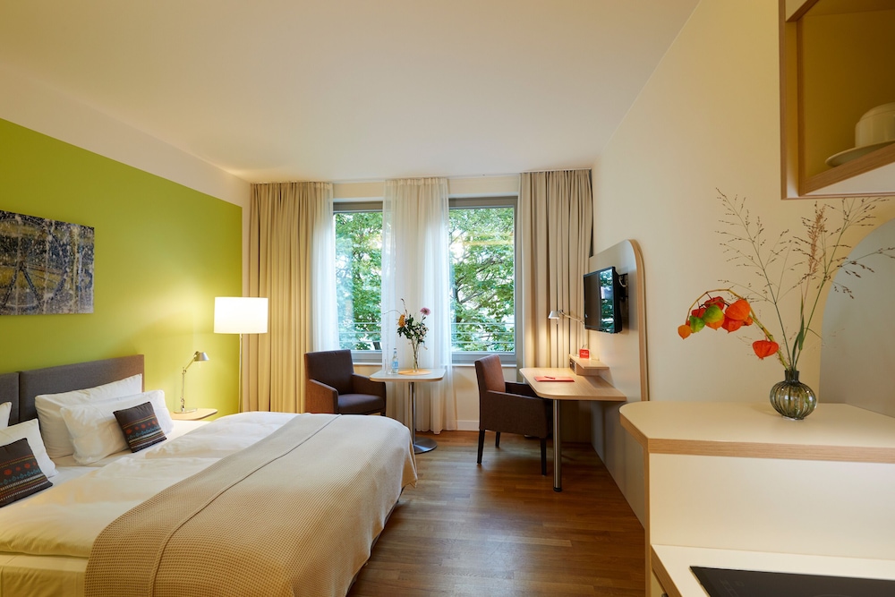 FLOTTWELL BERLIN Hotel 4